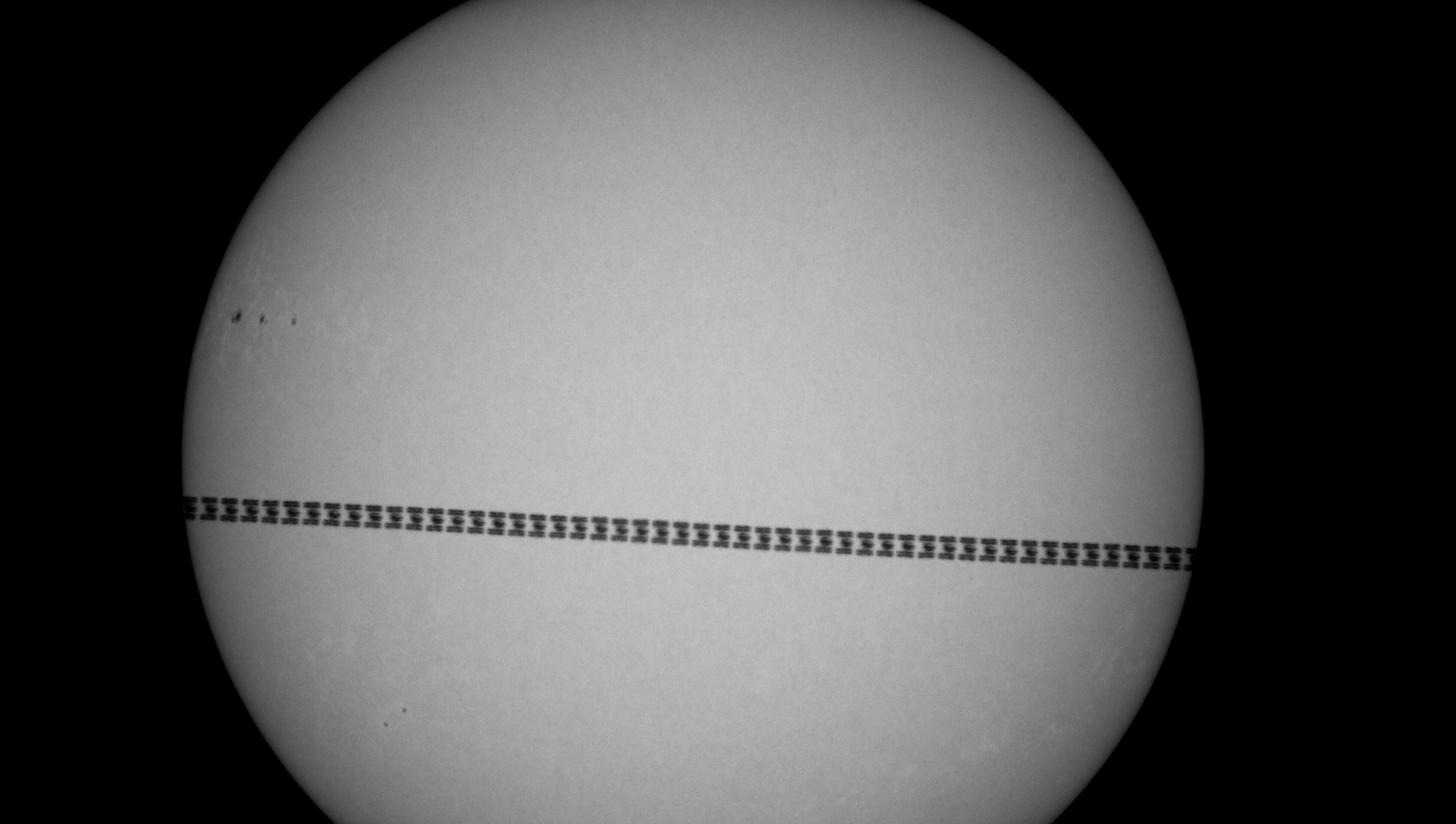 ISS Transit 11.06.2022 - full Spectrum